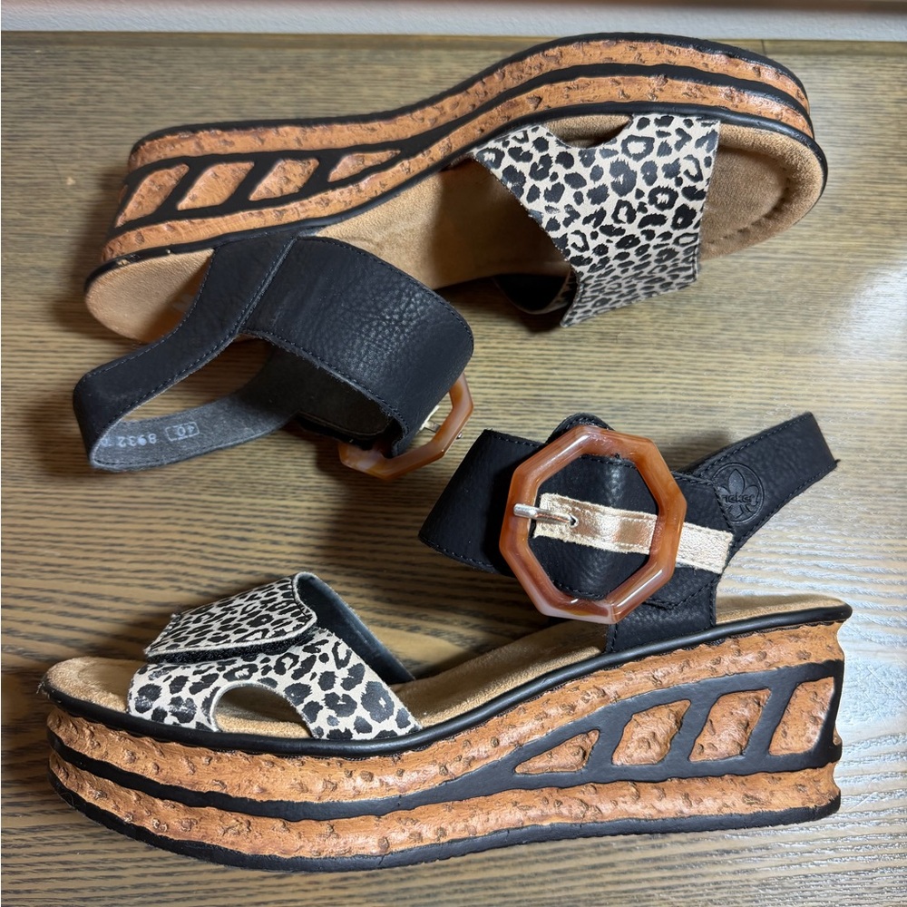 Rieker 68176 Rose Sz 40 Leopard Print & Black Platform Wedge Sandals with Buckle